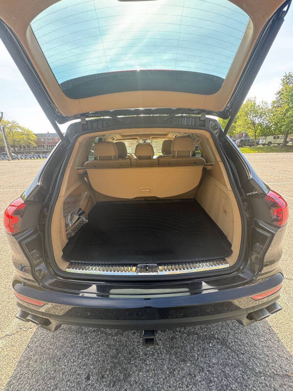 2015 Porsche Cayenne S