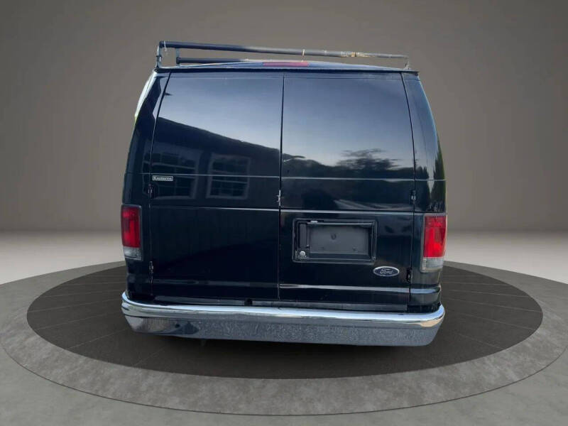 2014 Ford E-Series E-150
