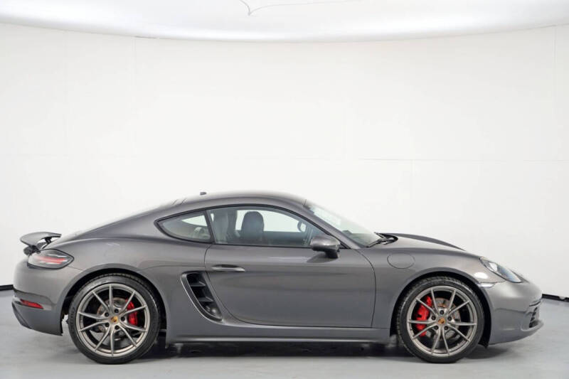 2019 Porsche 718 Cayman S