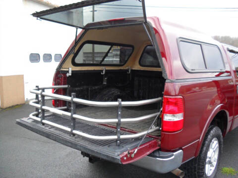 2004 Ford F-150 Lariat