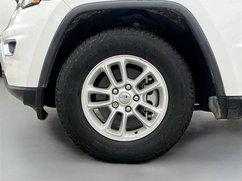 2020 Jeep Grand Cherokee Laredo E