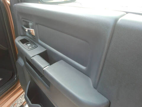 2012 RAM 1500 ST