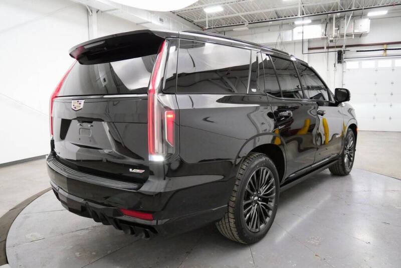 2023 Cadillac Escalade-V