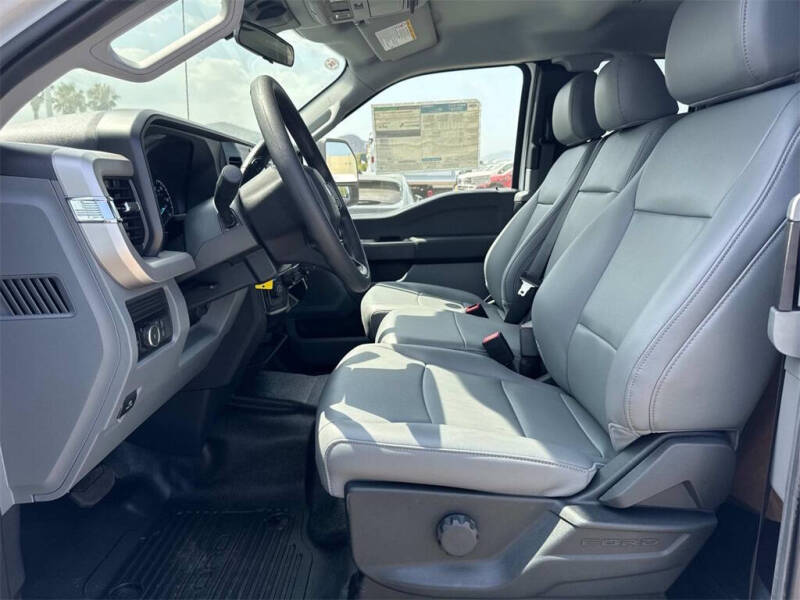 2025 Ford F-350 Super Duty XL