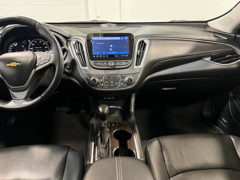 2022 Chevrolet Malibu Premier