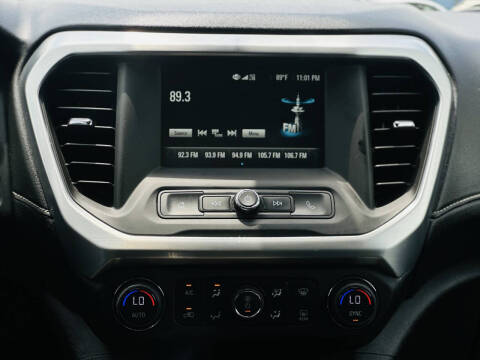 2018 GMC Acadia SLE-2
