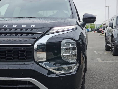 2025 Mitsubishi Outlander PHEV SEL