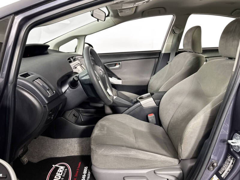 2015 Toyota Prius Three