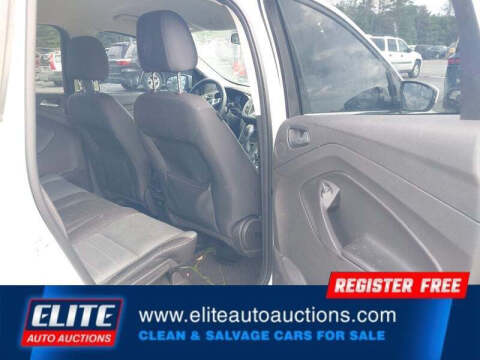 2016 Ford Escape SE