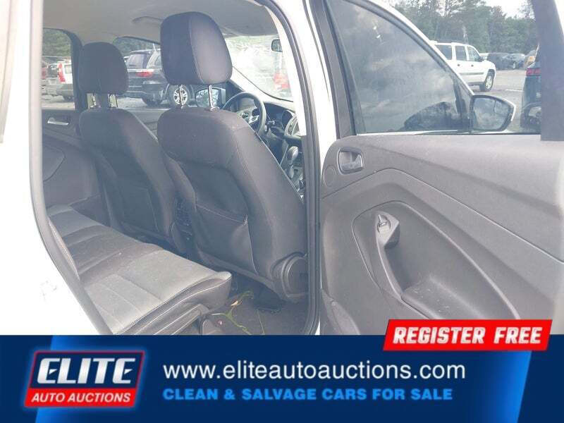2016 Ford Escape SE