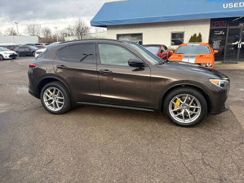 2018 Alfa Romeo Stelvio Ti Sport