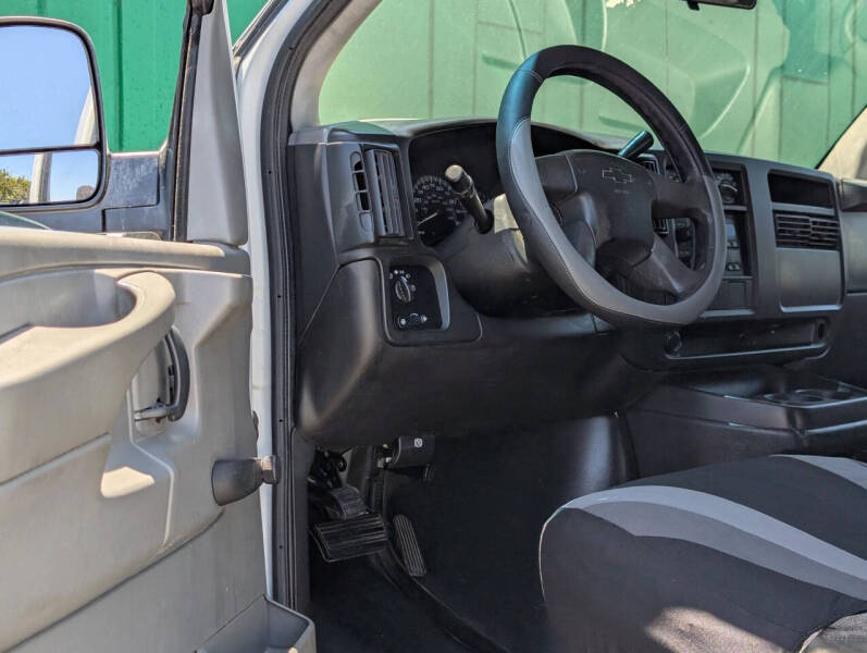 2005 Chevrolet Express 2500