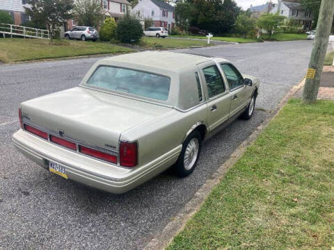 1997 Lincoln Town Car