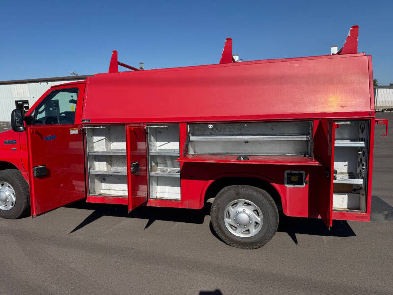 2018 Ford E-Series E-350 SD