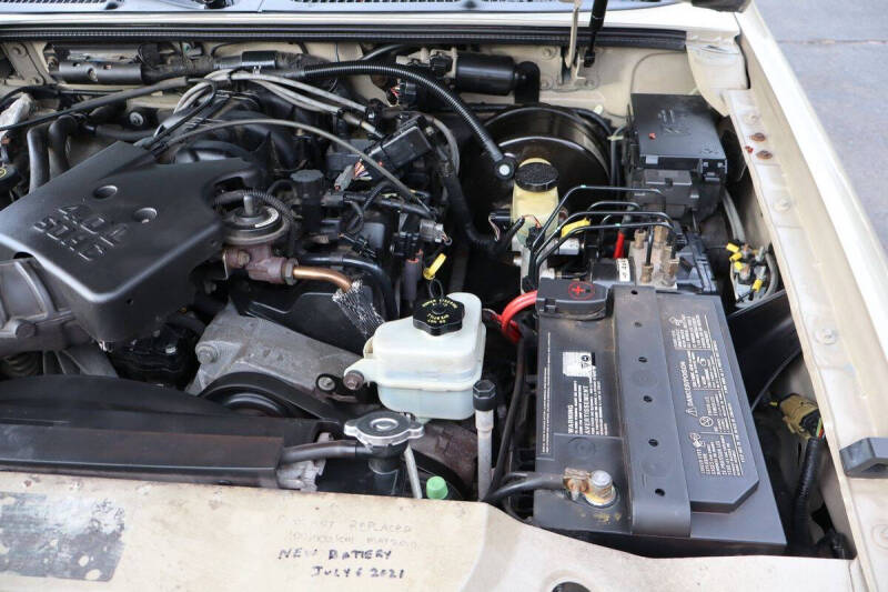 2003 Ford Explorer Sport Trac XLS