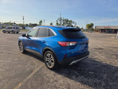 2021 Ford Escape SEL