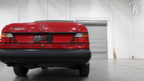 1986 Mercedes-Benz 300-Class 300 E