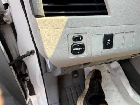 2011 Toyota Sienna Base 7-Passenger