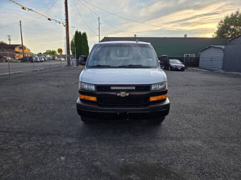 2018 Chevrolet Express 2500