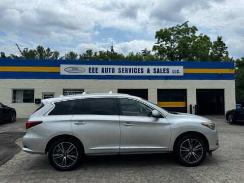 2017 Infiniti QX60 for sale at EEE AUTO SERVICES AND SALES LLC - LOVELAND in Cincinnati OH