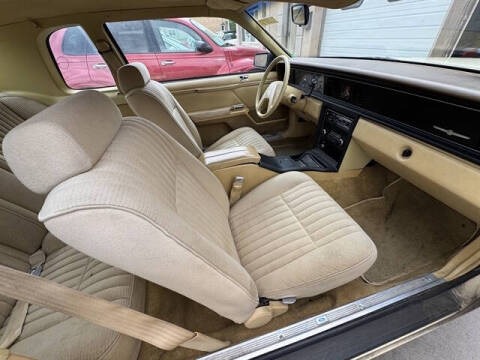1984 Ford Thunderbird