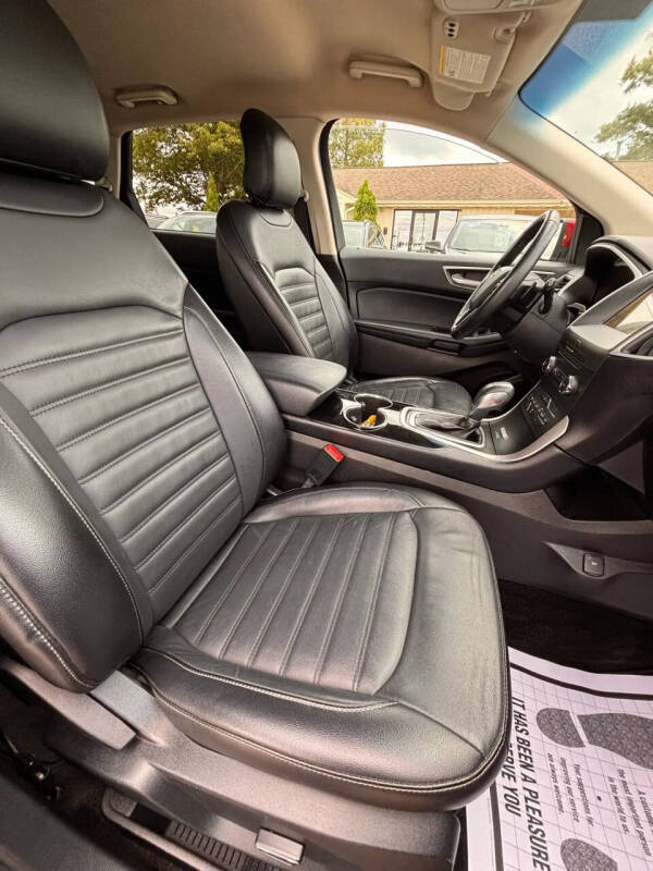 2017 Ford Edge SEL
