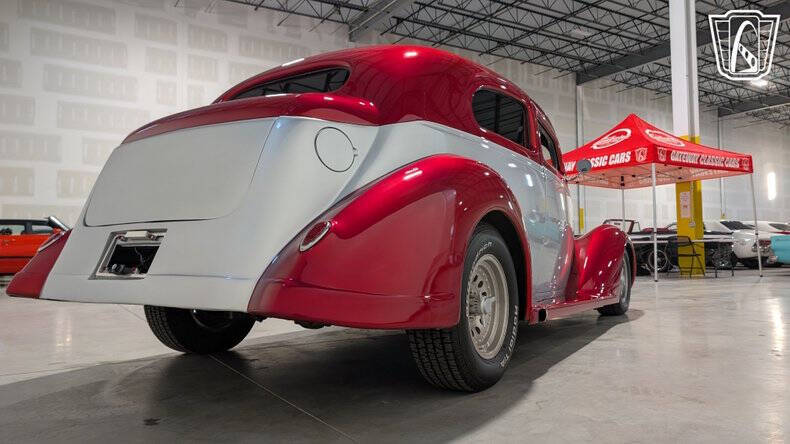 1937 Nash Lafayette