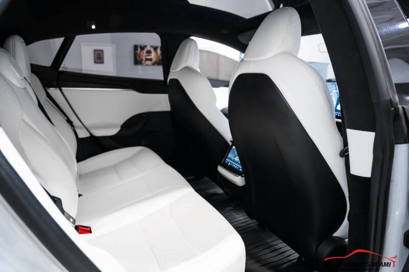 2023 Tesla Model S Standard Range