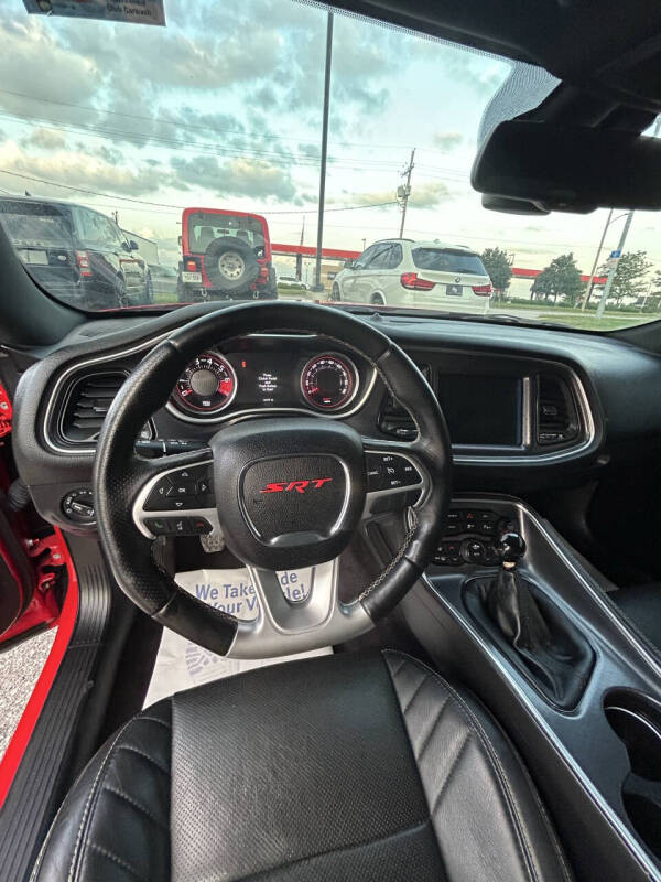 2016 Dodge Challenger SRT 392