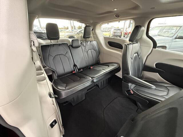 2022 Chrysler Pacifica Limited