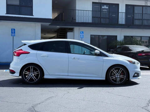 2016 Ford Focus ST