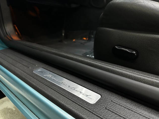 2002 Ford Thunderbird Deluxe