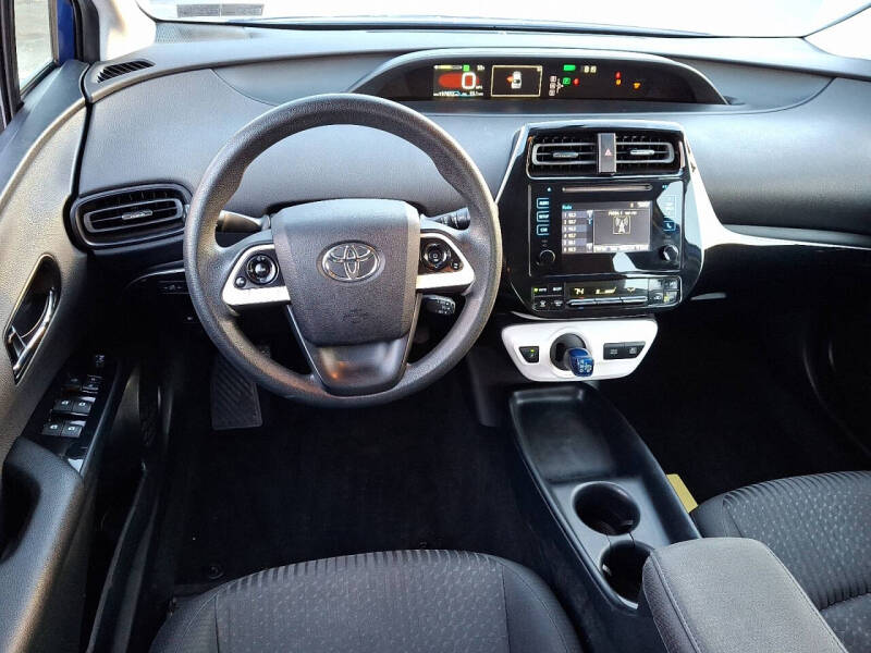 2016 Toyota Prius Four