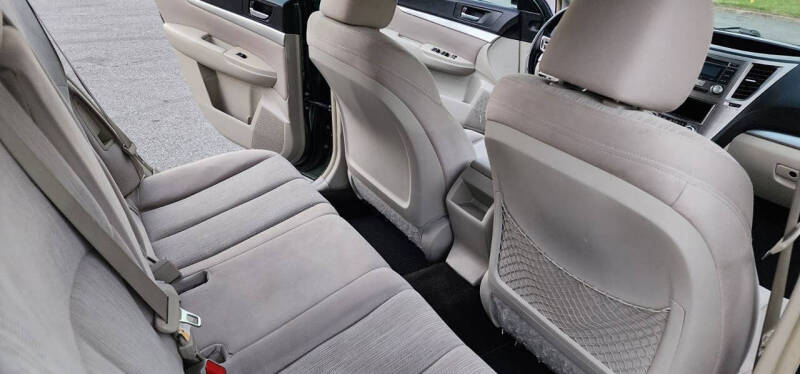 2014 Subaru Outback 2.5i