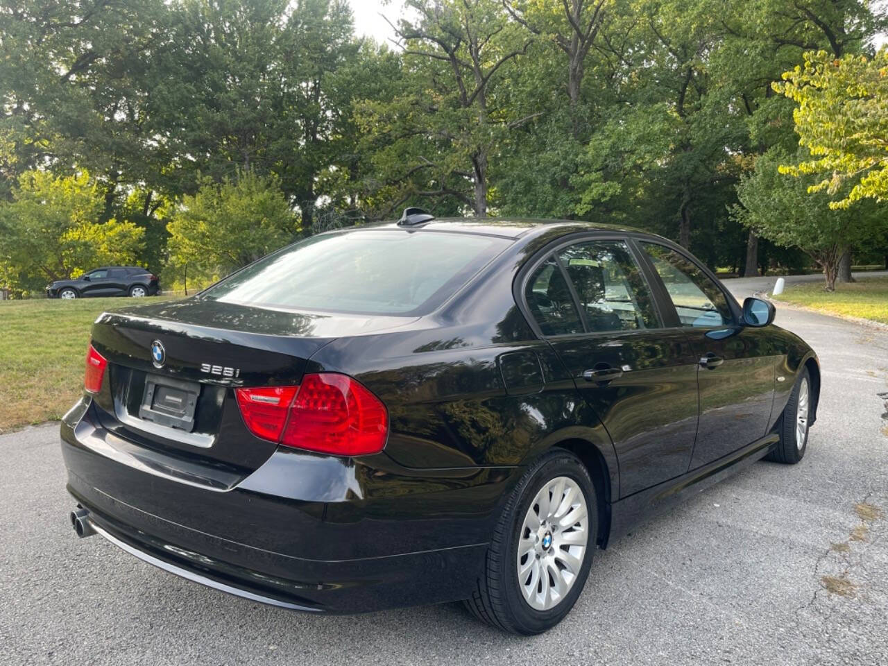 2009 BMW 3 Series for sale at Tower Grove Auto in Saint Louis, MO