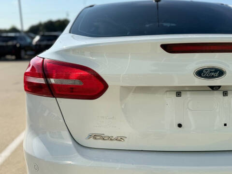 2018 Ford Focus SEL