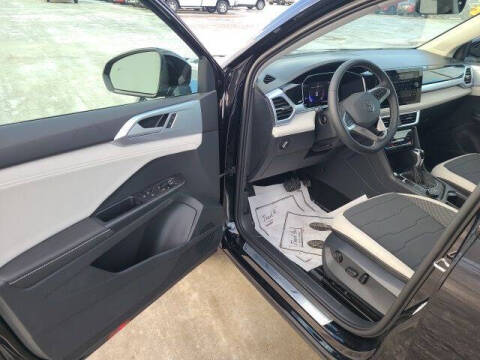 2026 Volkswagen Taos SE 4Motion