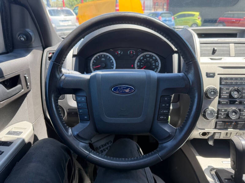 2011 Ford Escape XLT