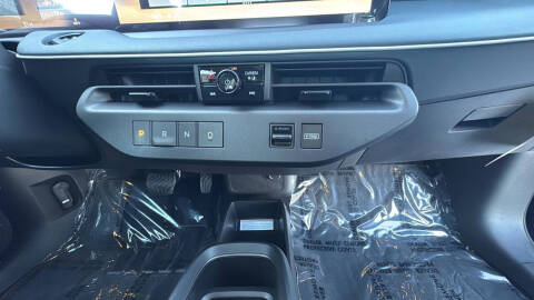 2026 Nissan LEAF Platinum+