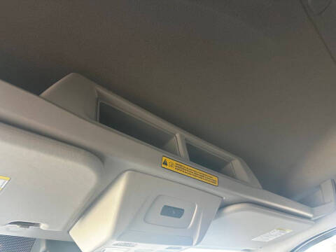 2025 Ford Transit 250