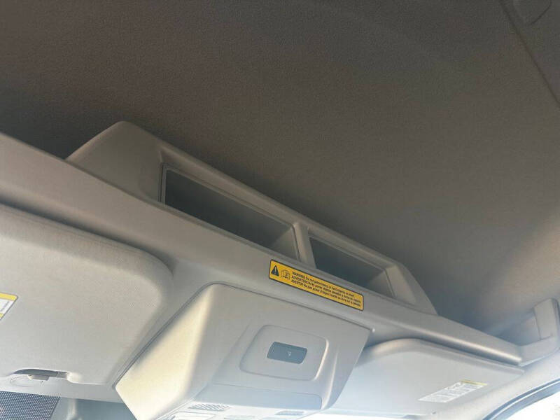 2025 Ford Transit 250