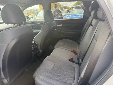 2019 Hyundai Santa Fe SE 2.4L