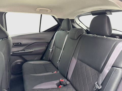 2020 Nissan Kicks S