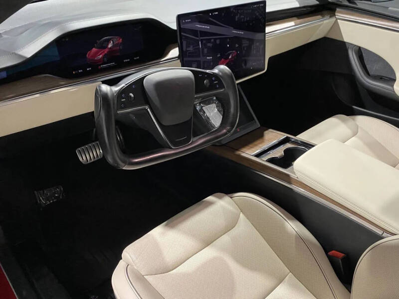 2021 Tesla Model S Plaid