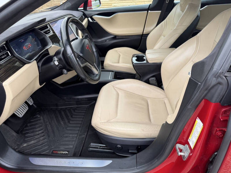 2016 Tesla Model S P90D