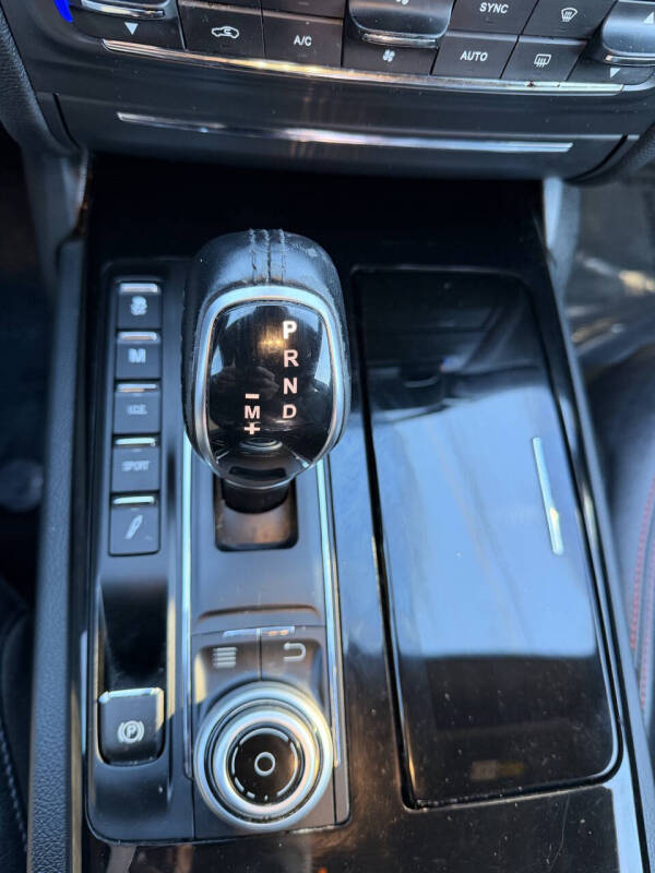 2017 Maserati Ghibli S