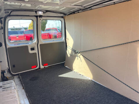 2013 Ford E-Series E-250