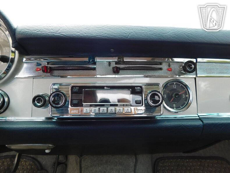 1965 Mercedes-Benz SL-Class