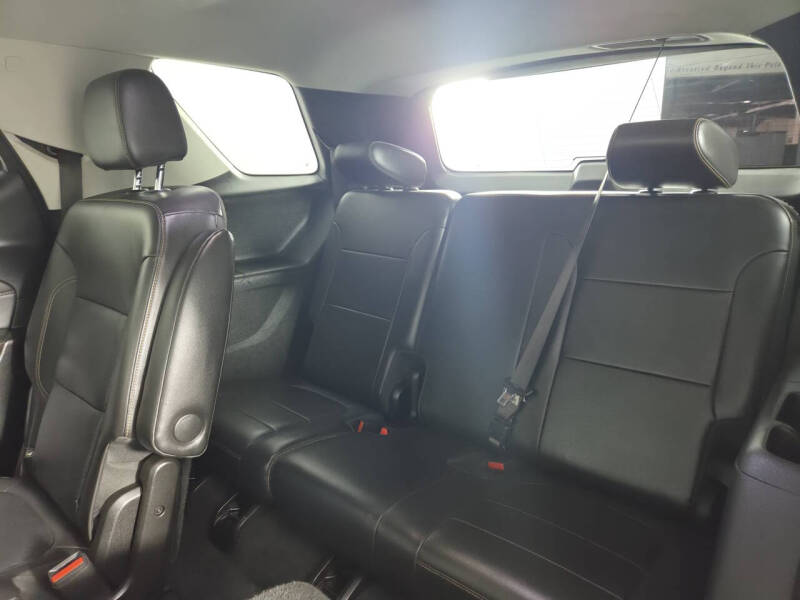 2021 Chevrolet Traverse RS