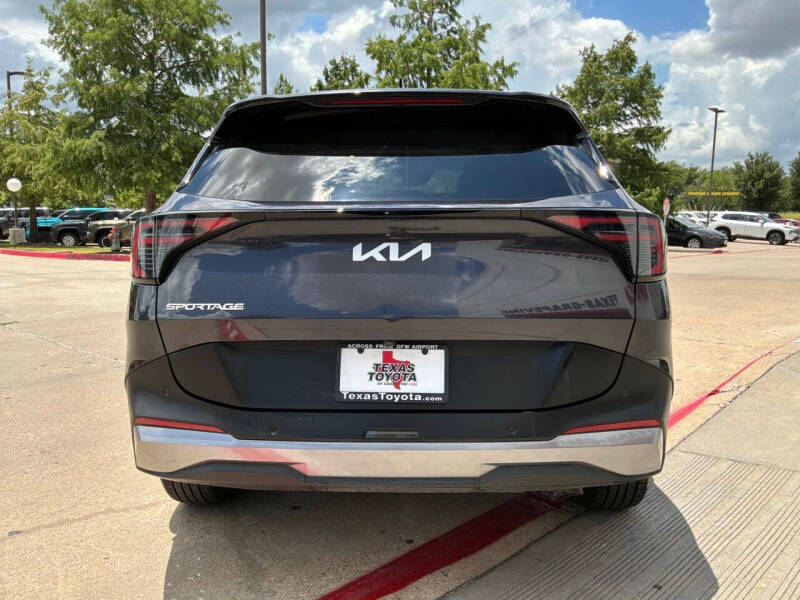2026 Kia Sportage LX